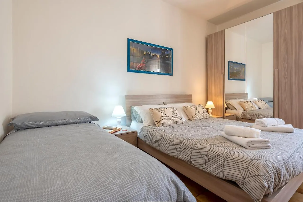 Sardinia Rooms Alguer 2*,  Italia